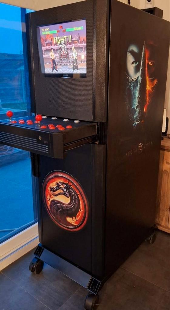 Arcade cabinet Mortal Kombat, Verzamelen, Automaten | Gokkasten en Fruitautomaten, Gebruikt, Ophalen