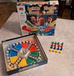 Spellendoos
Plaag me niet / Les petits chevaux, Hobby en Vrije tijd, Ophalen of Verzenden, Gebruikt