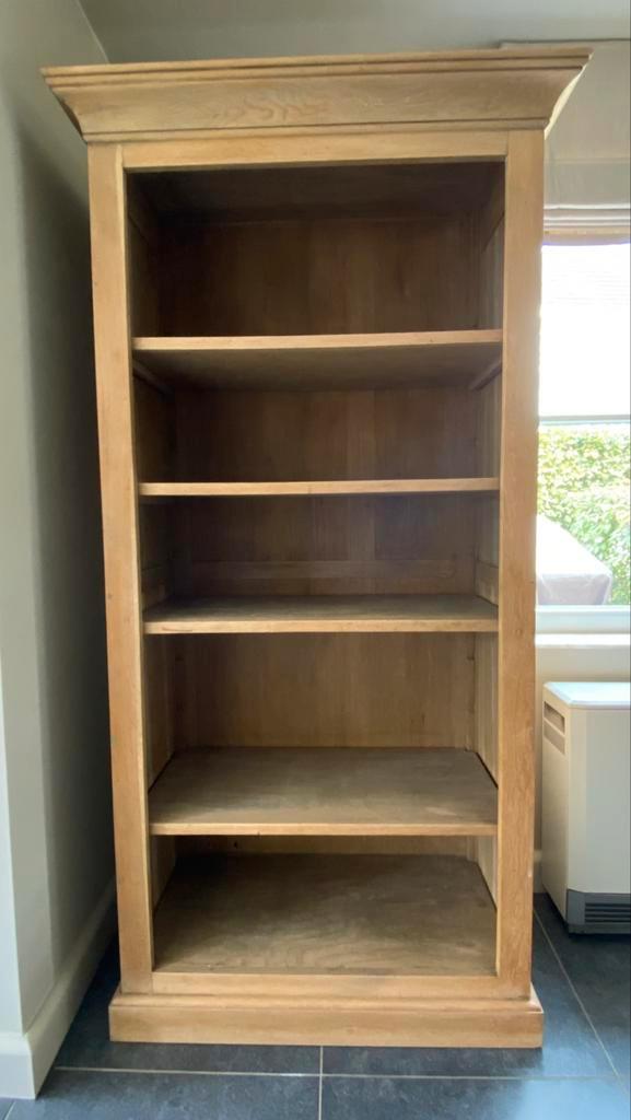 Massief eiken boekenkast in landelijke stijl (H200xB103xD52), Huis en Inrichting, Kasten | Boekenkasten, Zo goed als nieuw, Ophalen