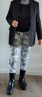 Stretchjeans met hoge taille in 48 maten, Kleding | Dames, Spijkerbroeken en Jeans, Ophalen of Verzenden