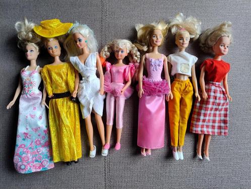 Barbiepoppen, Enfants & Bébés, Jouets | Poupées, Utilisé, Barbie, Enlèvement ou Envoi