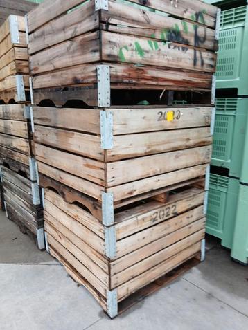 Houten fruitkisten, Ophalen