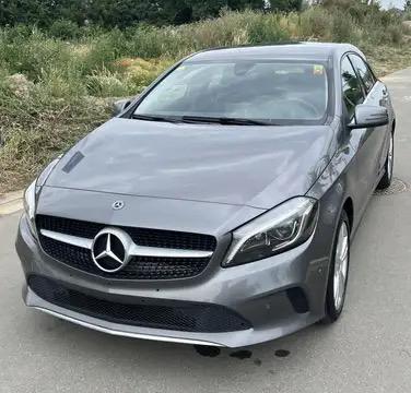Mercedes-Benz A 180 d 7G-DCT Urban, Auto's, Mercedes-Benz, A-Klasse, ABS, Adaptieve lichten, Airbags, Airconditioning, Alarm, Bluetooth