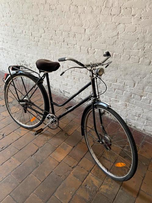 Amsterdam vintage luxe 28 inch 3 V fiets, Fietsen en Brommers, Fietsen | Dames | Omafietsen, 50 tot 53 cm, Ophalen