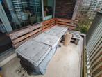 Zelfgemaakte lounge met europaletten., Tuin en Terras, Ophalen