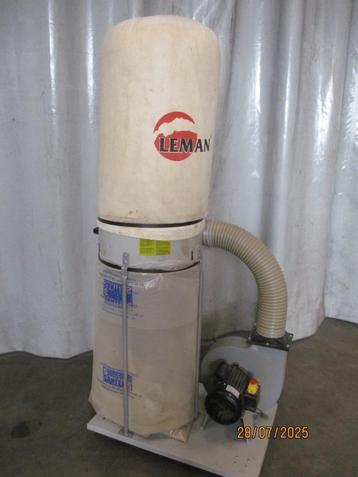 Afzuiger houtmot / stofafzuiger op mono 220 volt beschikbaar voor biedingen