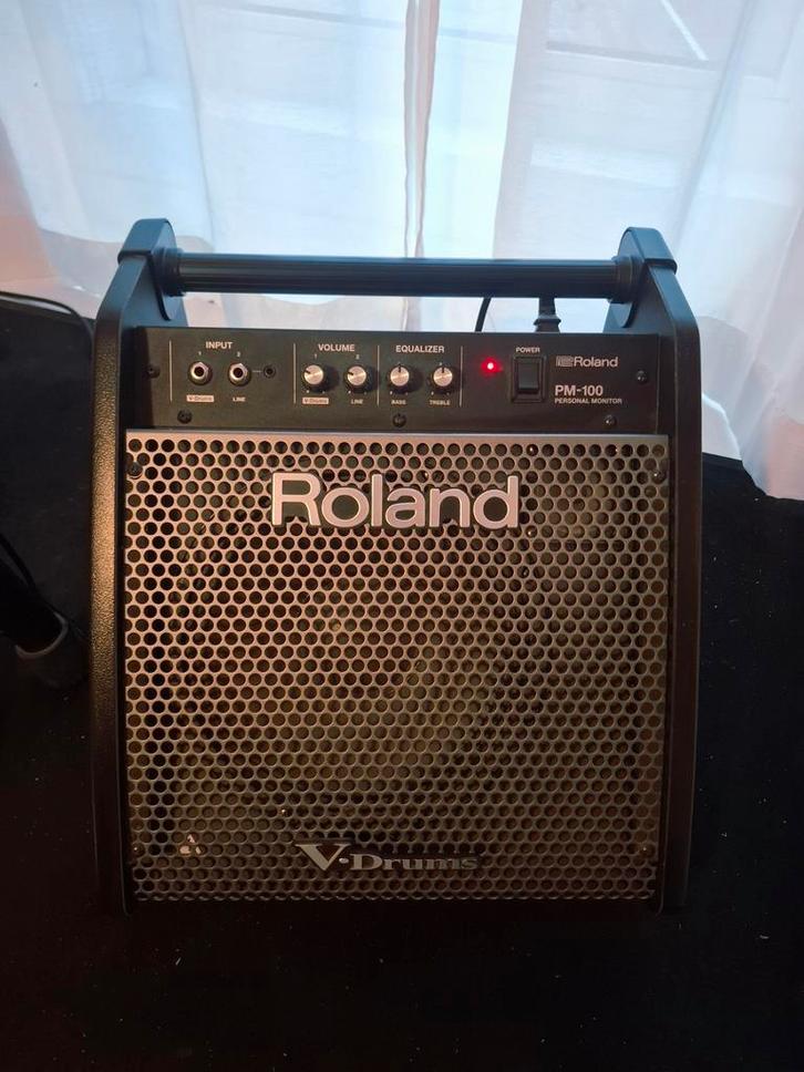 Roland PM - 100 drum monitor, Musique & Instruments, Batteries & Percussions, Comme neuf, Roland, Électronique, Enlèvement