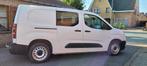 Opel Combo 5 zitplaatsen /lichte vracht (bj 2020), Auto's, Voorwielaandrijving, 75 kW, Stof, Gebruikt