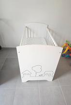 Babybedje + verzorgingscommode, Ophalen, Zo goed als nieuw