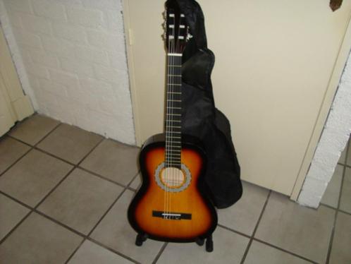 Dimavery 3/4 klass. gitaar sunburst met tas, nieuw 20201768, Muziek en Instrumenten, Instrumenten | Toebehoren, Nieuw, Akoestische gitaar