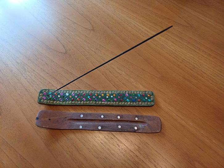 Indiase wierookhouders, Huis en Inrichting, Woonaccessoires | Kandelaars en Kaarsen, Nieuw, Hout, Bruin, Ophalen