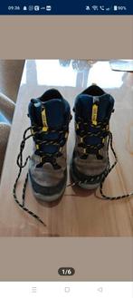 Waterdichte wandelschoenen maat 35, Ophalen, Zo goed als nieuw