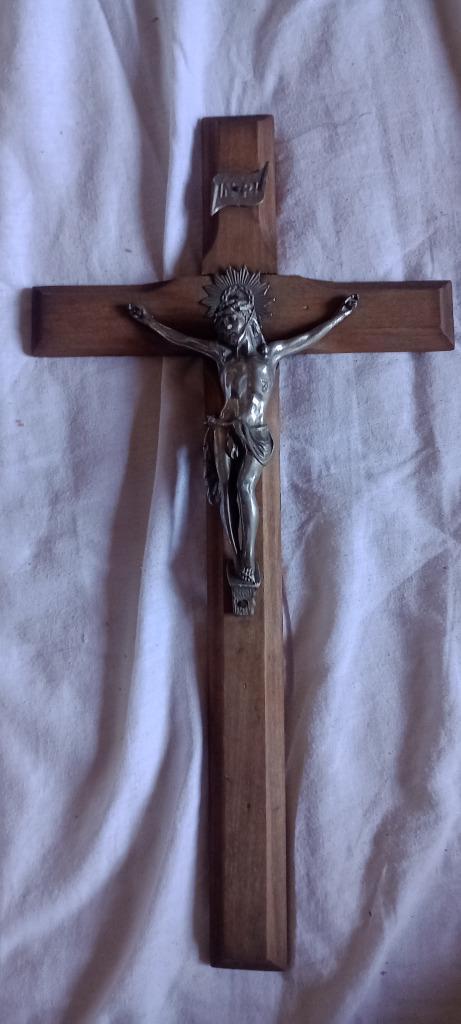 Crucifix bois et métal 20x39x4, Antiquités & Art, Antiquités | Objets religieux, Enlèvement ou Envoi