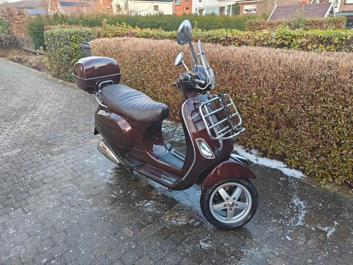 Piaggio Vespa LX 125 Touring bruin, Fietsen en Brommers, Scooters | Vespa, Vespa LX, Ophalen