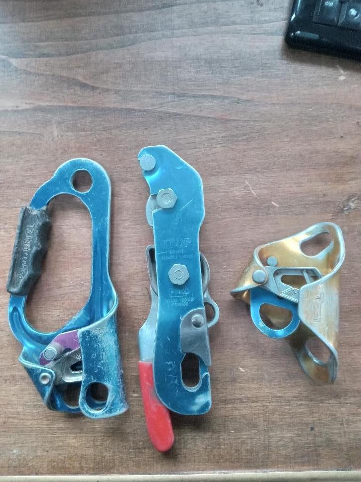 matériel  spéléo Petzl, Sports & Fitness, Sports & Fitness Autre, Utilisé, Enlèvement