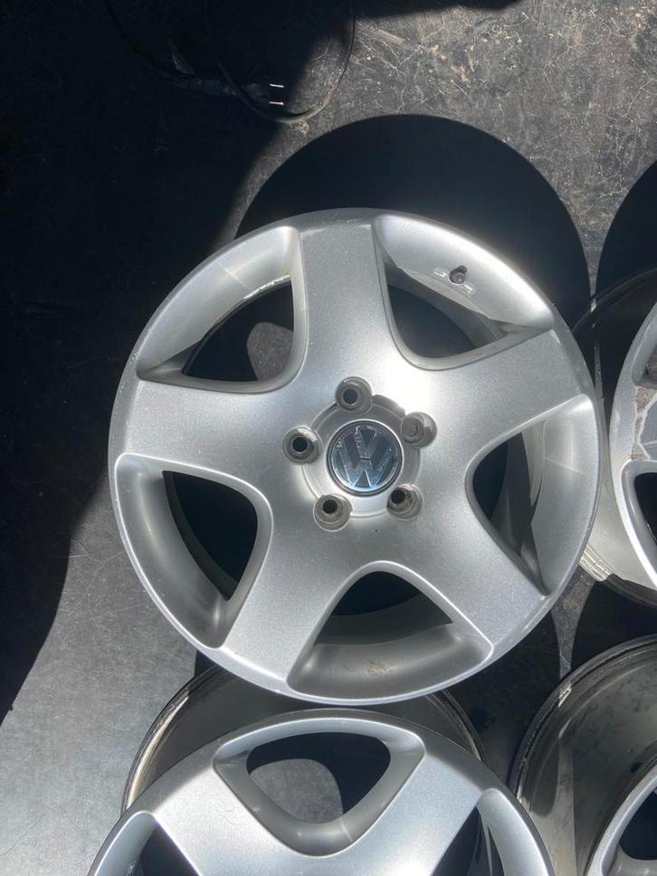 17’’ Volkswagen transporter velgen, Auto-onderdelen, Banden en Velgen, Velg(en), Zomerbanden, 17 inch, 225 mm, Bestelwagen, Gebruikt