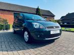 Ford Fiesta 1.4 Essence * Climatisation * Attelage de remorq, Autos, 144 g/km, Argent ou Gris, Entreprise, Garantie prolongée