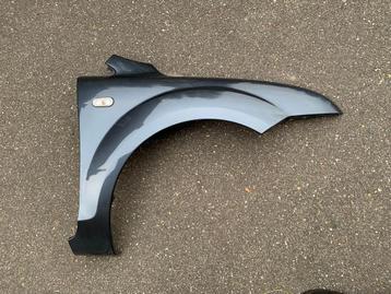 Zijscherm Rechts Ford focus II 2004 tot 2008 Grijs beschikbaar voor biedingen