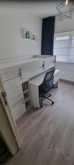 Hoogslaper met bureau en kastje, Huis en Inrichting, Slaapkamer | Stapelbedden en Hoogslapers, Ophalen, Zo goed als nieuw, Hoogslaper