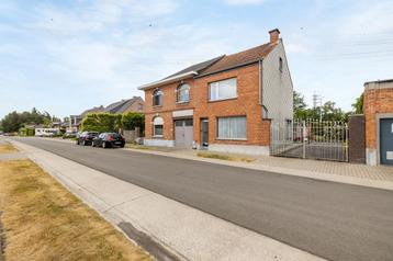 Huis te koop in Sint-Niklaas, 4 slpks beschikbaar voor biedingen