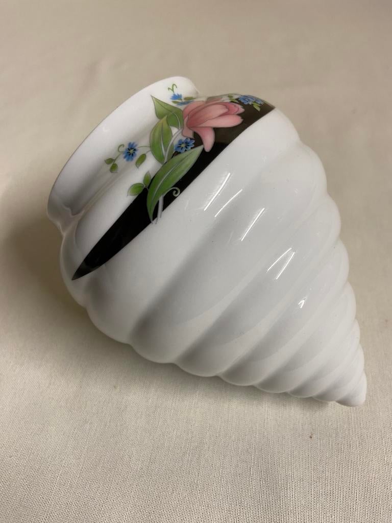 Porseleinen siervaas, Ophalen, Wit, Aardewerk of Porselein, Zo goed als nieuw