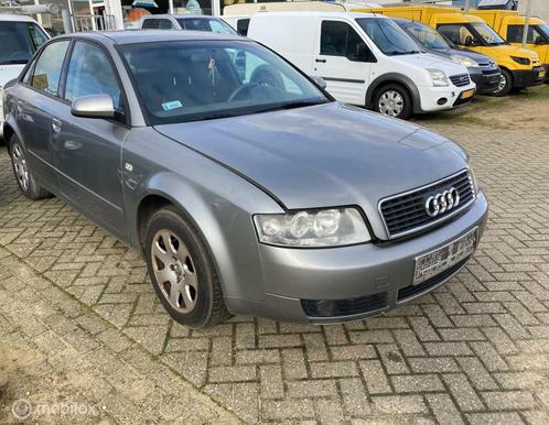 Audi A4 2.0 LPG SEDAN AUTOMAATBAK PROBLEEM, Auto's, Audi, Particulier, Te koop, A4, Airconditioning, Metaalkleur, LPG, Berline