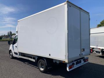 Renault Master kast + achterdeuren  3500kg sleep beschikbaar voor biedingen