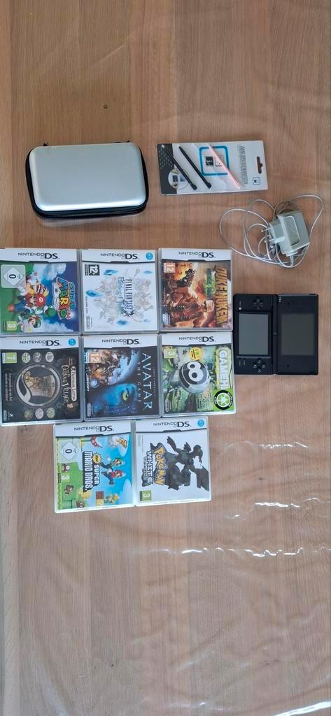 Nintendo dsi met enkele spellen, Games en Spelcomputers, Spelcomputers | Nintendo DS, Zo goed als nieuw, Dsi, Ophalen of Verzenden