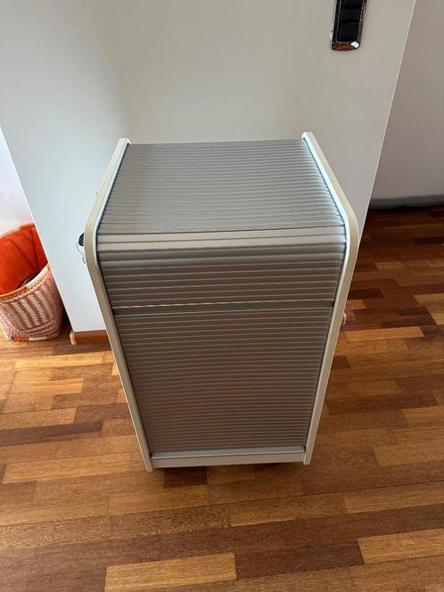 Moderne Rolluikkast, Huis en Inrichting, Kasten | Kleerkasten, Zo goed als nieuw, Met deur(en), Met plank(en), Overige houtsoorten