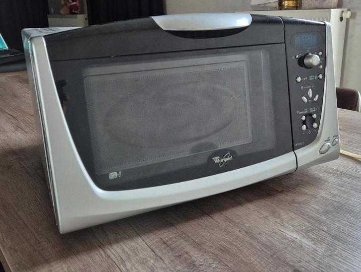 Four à micro-ondes Combi Whirlpool, Electroménager, Micro-ondes, Comme neuf, Autoportant, Croustillant, Gril, Air chaud, Four