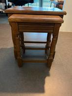 2 bijzettafeltjes, Huis en Inrichting, Tafels | Bijzettafels, Ophalen, Gebruikt, Vierkant