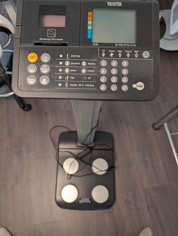 Tanita DC 360 professionele weegschaal, Elektronische apparatuur, Weegschalen, Ophalen, Gebruikt