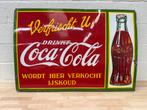 Verschillende Coco-Cola emailleborden, Ophalen