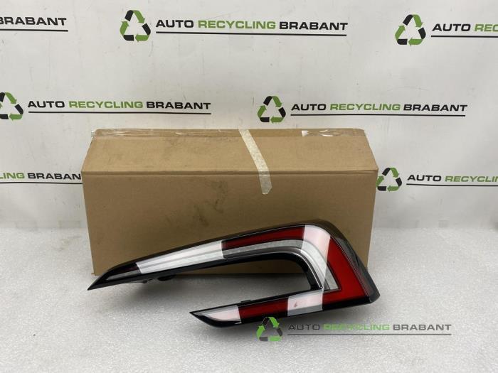 Feu arrière droit d'un Tesla Model 3, Autos : Pièces & Accessoires, Éclairage, Utilisé, 3 mois de garantie, Enlèvement ou Envoi