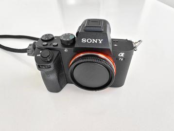 Sony A7 II 3270 clicks (nieuwstaat)    beschikbaar voor biedingen