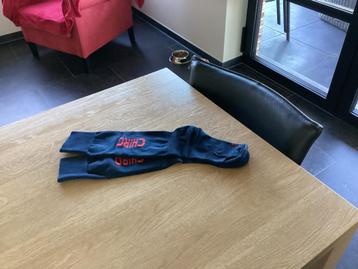 Chiro kousen36-39 ( 2x gedr) beschikbaar voor biedingen