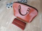 Set Louis Vuitton Alma en portemonnee in Epi bruin - auth., Handtassen en Accessoires, Tassen | Damestassen, Ophalen of Verzenden