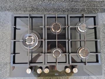 Gaskookplaat AEG met krachtige wokbrander (HKB75820NB)  beschikbaar voor biedingen