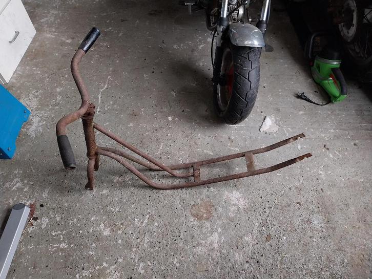 te restaureren trontinette + extra ( advertentie lezen ), Vélos & Vélomoteurs, Pièces de cyclomoteur | Oldtimers & Ancêtres, Utilisé