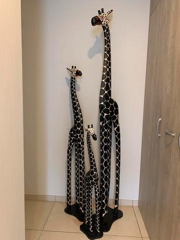 3 GIRAFFEN IN HOUTSNIJWERK