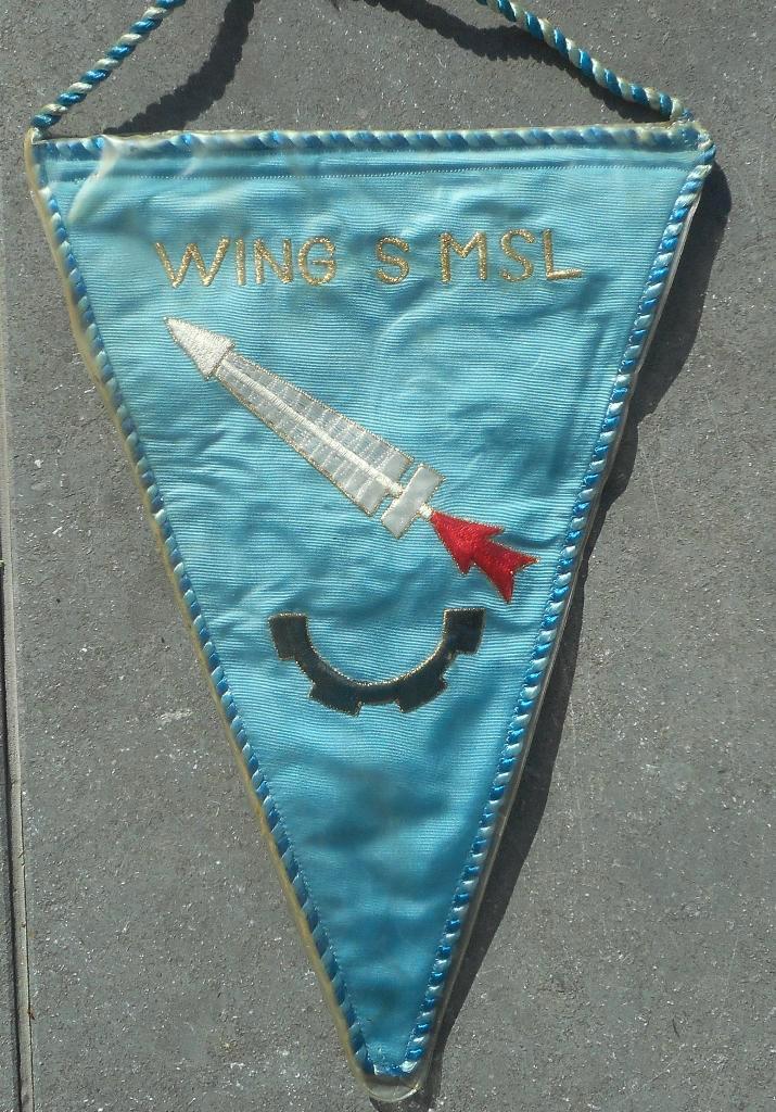 FORCE AERIENNE BELGE - WING SUPPORT MISSILES - FANION, Verzamelen, Militaria | Algemeen, Luchtmacht, Embleem of Badge, Verzenden