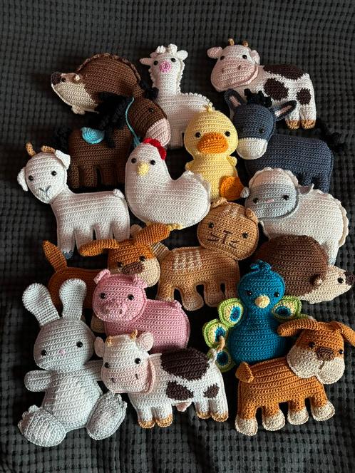 Zelfgemaakte platte boerderij beestjes, Kinderen en Baby's, Speelgoed | Knuffels en Pluche, Zo goed als nieuw, Hond, Ophalen of Verzenden