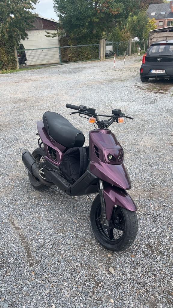 Mbk booster 70cc b klasse, Fietsen en Brommers, Scooters | Yamaha, Zo goed als nieuw, Overige modellen, Klasse B (45 km/u), Tweetakt