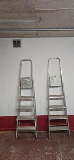 ️ Ladders met 4 treden — aluminium — speciale bouwplaats o, Ophalen, Zo goed als nieuw
