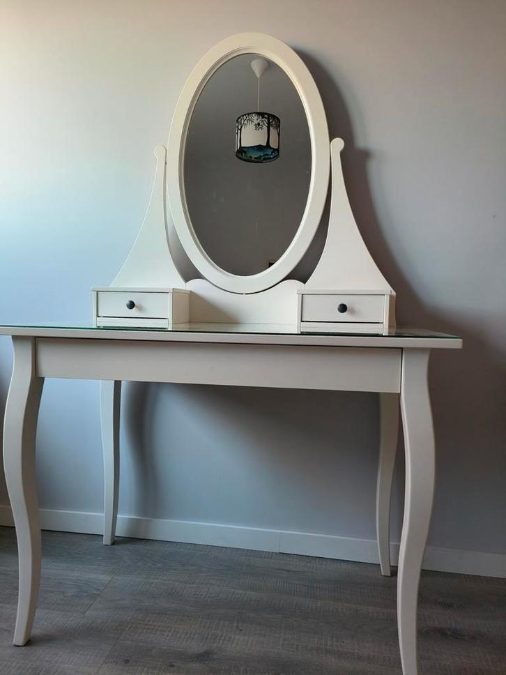 Hemnes make-up tafel/ bureau, Huis en Inrichting, Tafels | Kaptafels, Zo goed als nieuw, Ophalen