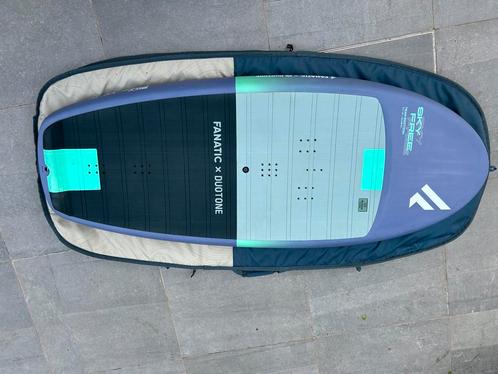 Wingfoil Board - Duotone Skyfree TE 95L + LiftFoil, Watersport en Boten, Overige Watersport en Boten, Zo goed als nieuw, Ophalen