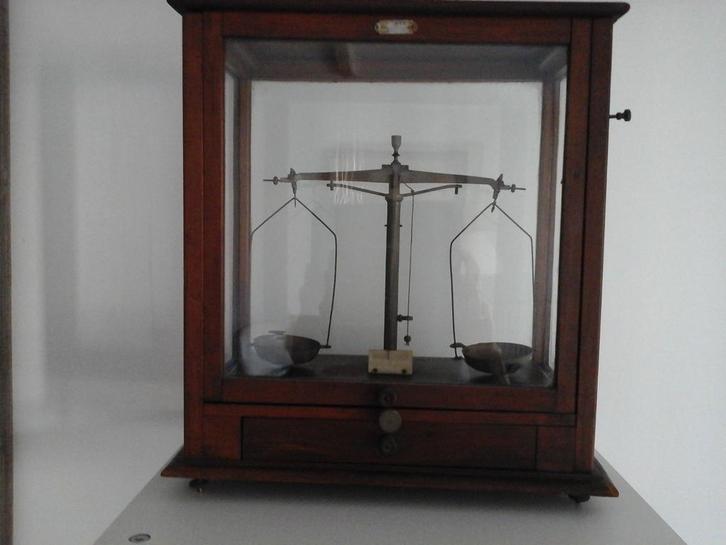 VRIJ UNIEKE ANTWERPSE DIAMANTAIRS WEEGSCHAAL VAN ROND 1900, Antiek en Kunst, Antiek | Overige Antiek, Ophalen