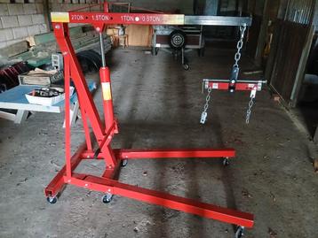 Garagekraan 2 ton beschikbaar voor biedingen