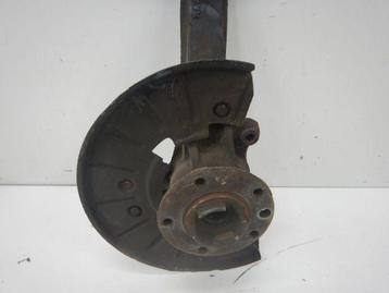 Audi Q7 4L Fusee Rechts-Voor 7L0607258A beschikbaar voor biedingen