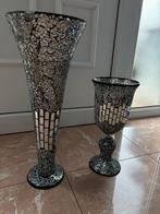 2 vases en mosaïques miroir, Ophalen